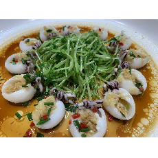 豆苗捞汁目鱼仔