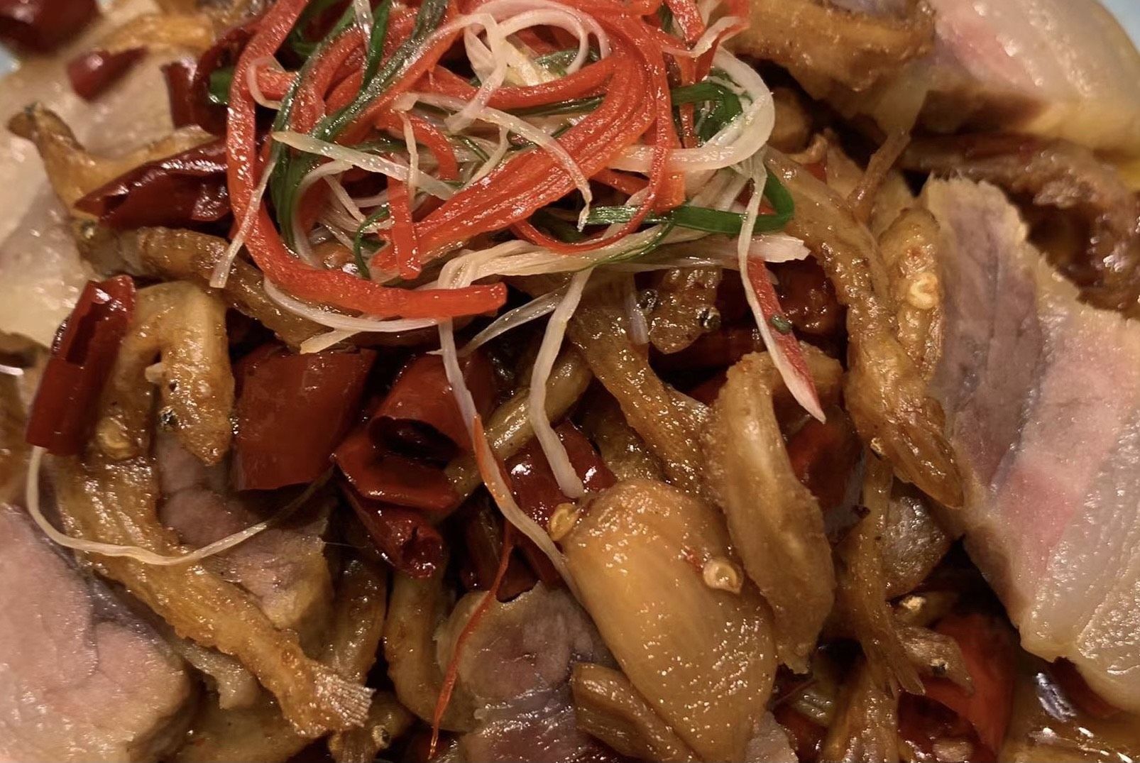 腊味蒸银鱼.jpeg