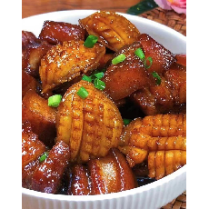 八头鲍烧肉