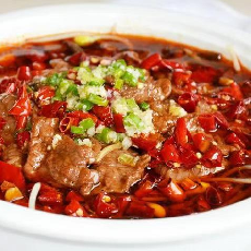 水煮牛柳